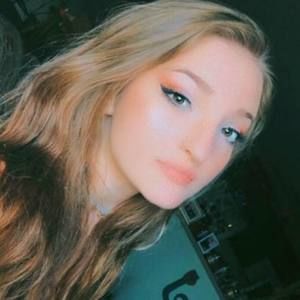 Meet your Posher, Delaney